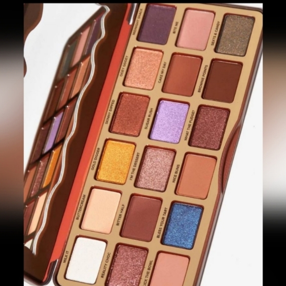 HP🔥🆕 Too Faced Better Than Chocolate Cocoa Infused Eye Shadow Palette, NEW - Picture 4 of 14